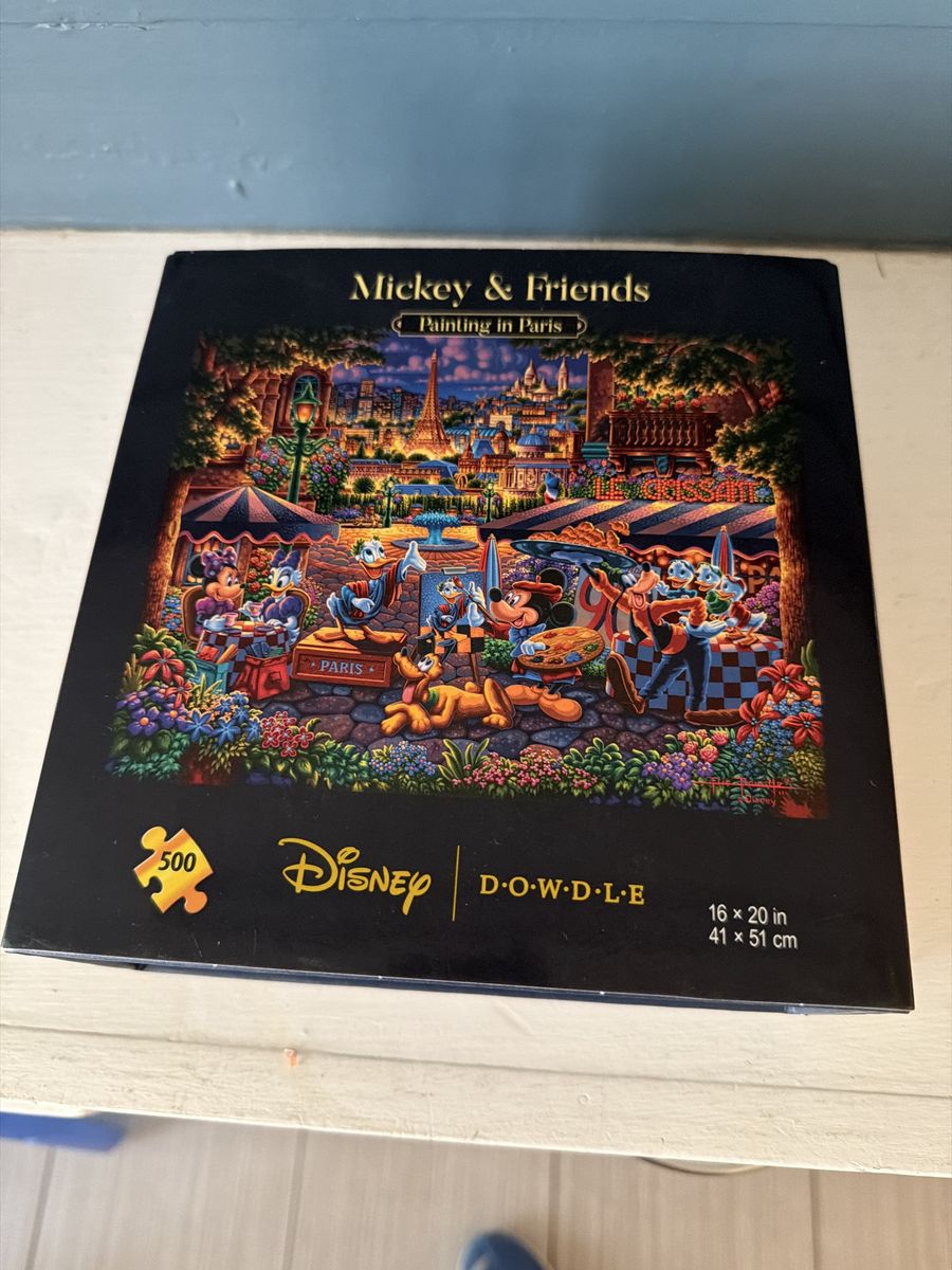 Disney DOWDLE Mickey & Friends Painting in Paris 500-Piece Jigsaw Puzzle 16x20in