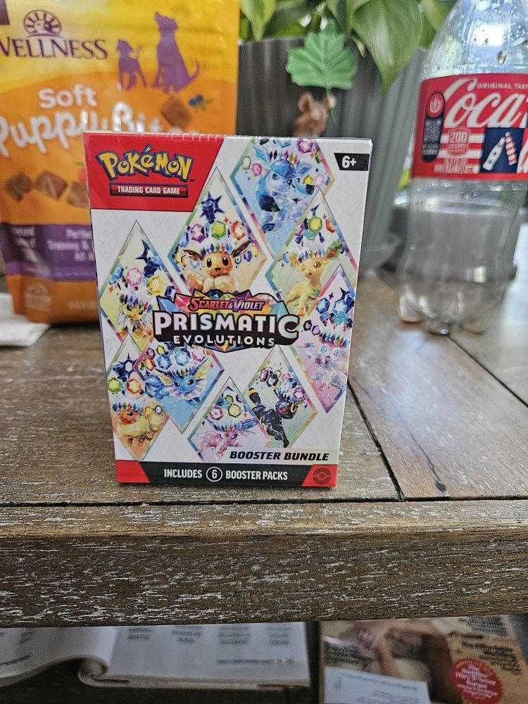 Pokemon TCG Scarlet & Violet Prismatic Evolutions Booster Bundle - 6 Packs