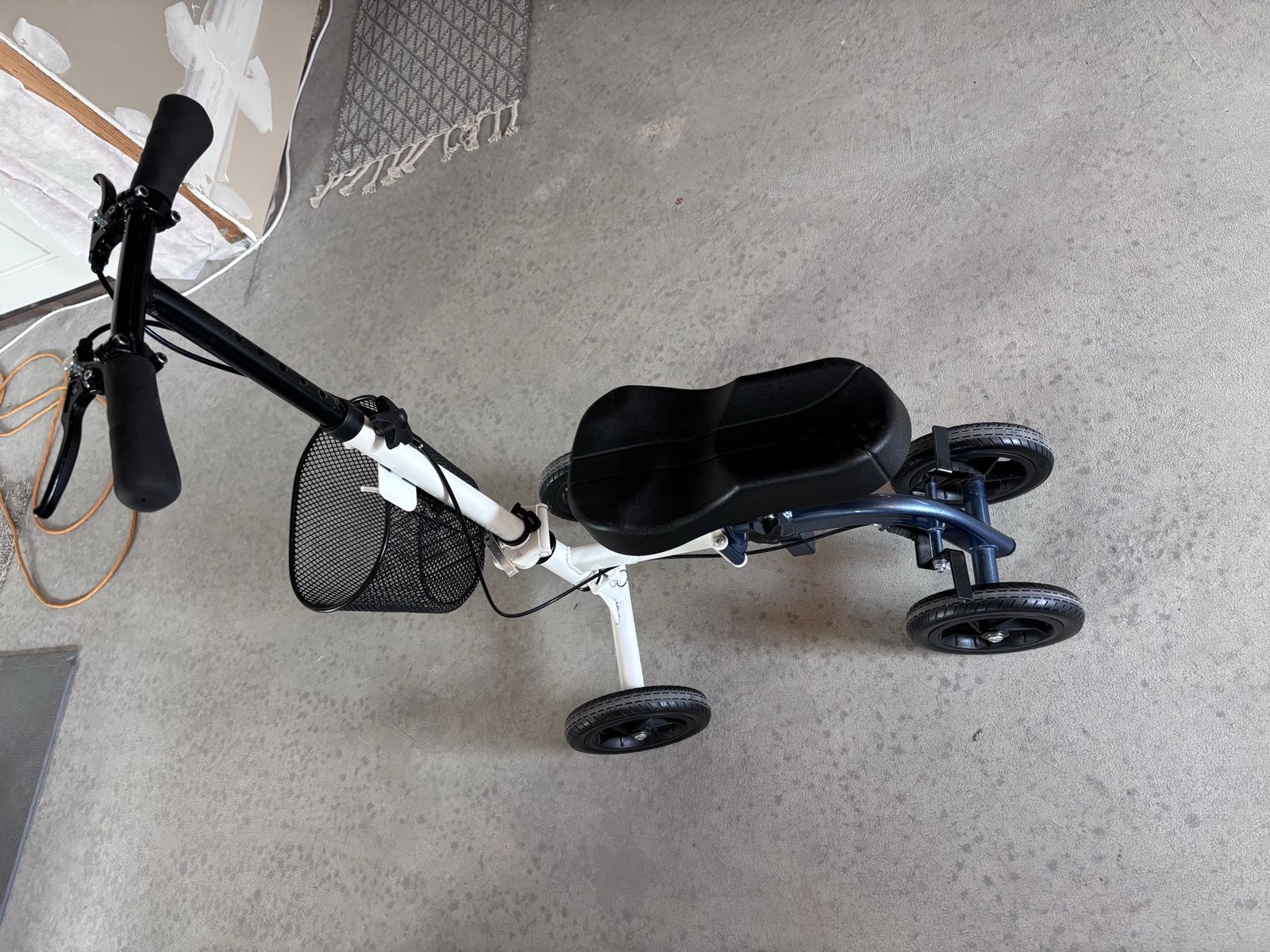 Knee Scooter