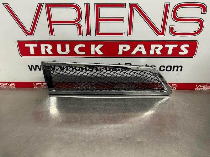 L46-1095R SCREEN ASSY-AIR INTAKE RH