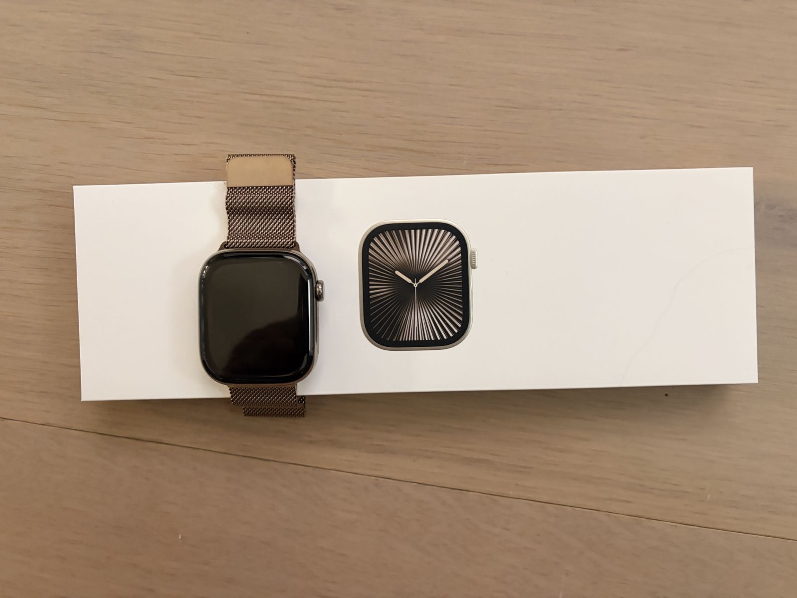 Apple Watch Series 10 46mm Natural Titanium Cellular with Milanese Band