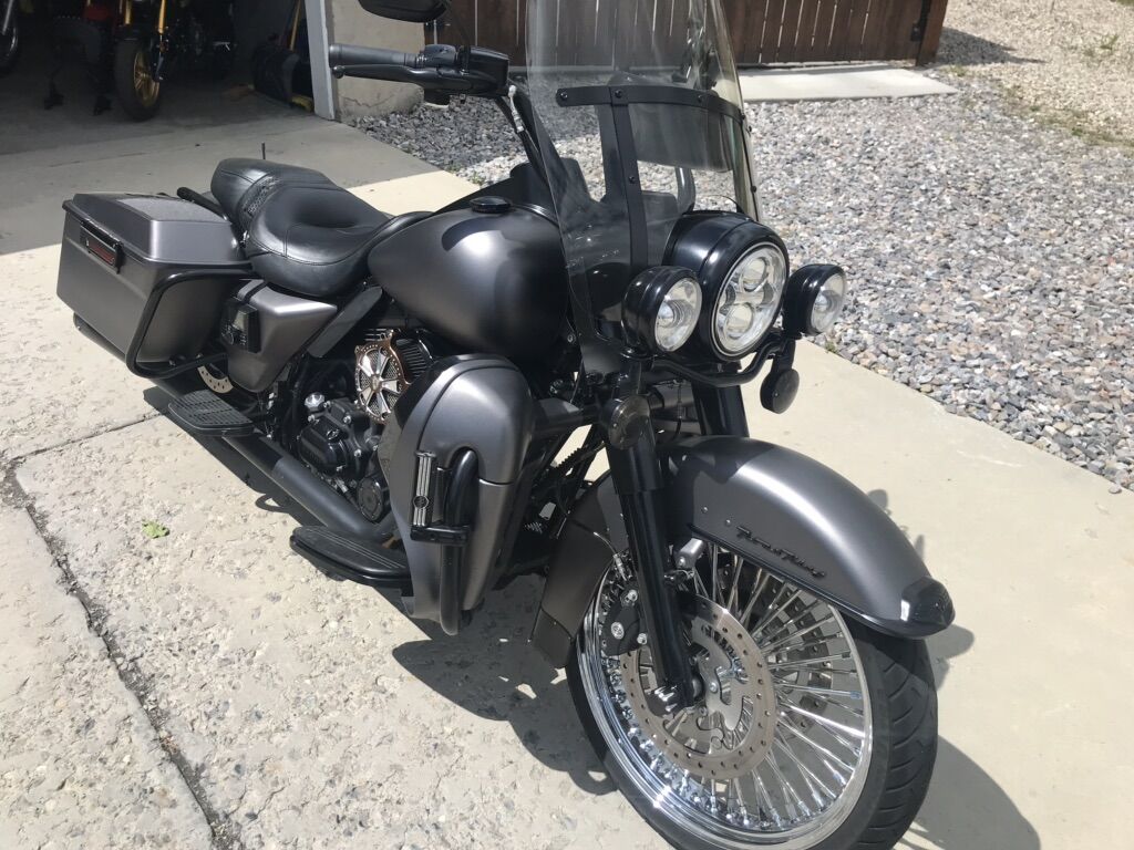 Harley Road King Total Custom