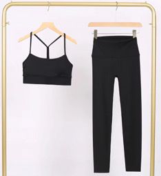 Brand new lululemon set black size 6