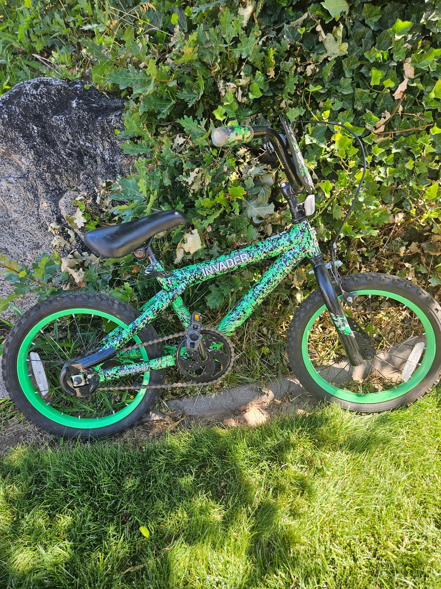 INVADER kids bike 16in