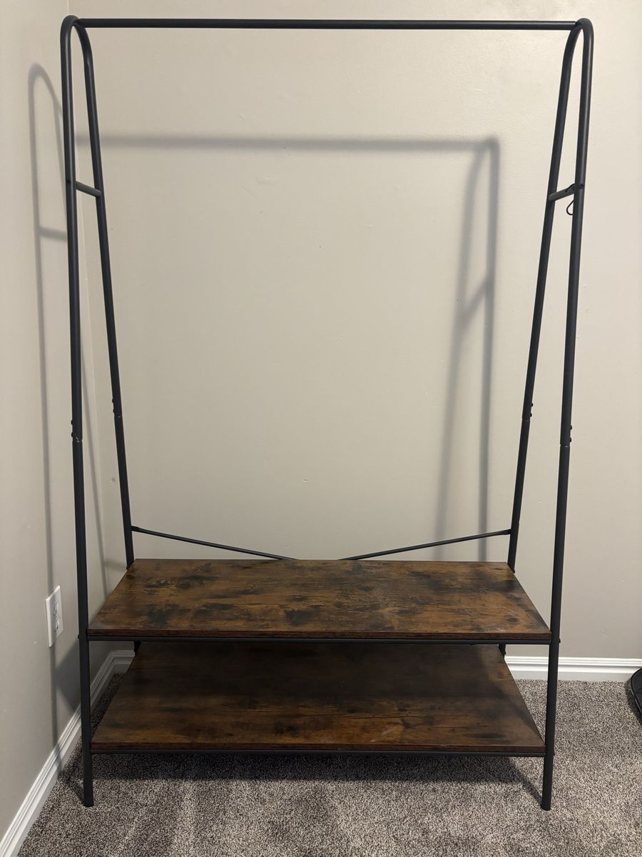 Industrial Style Garment Rack with 2 Storage Shelves - Metal Frame & Wood Finish