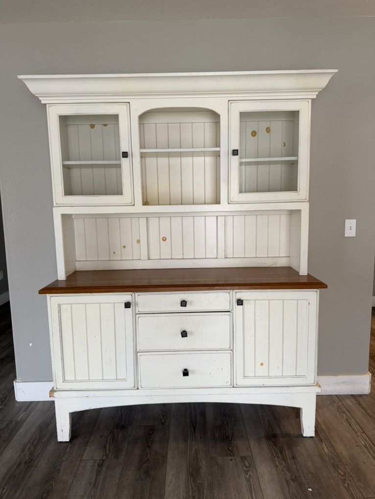 Two Tone Hutch