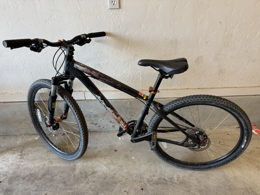 26 Specialized Hardrock