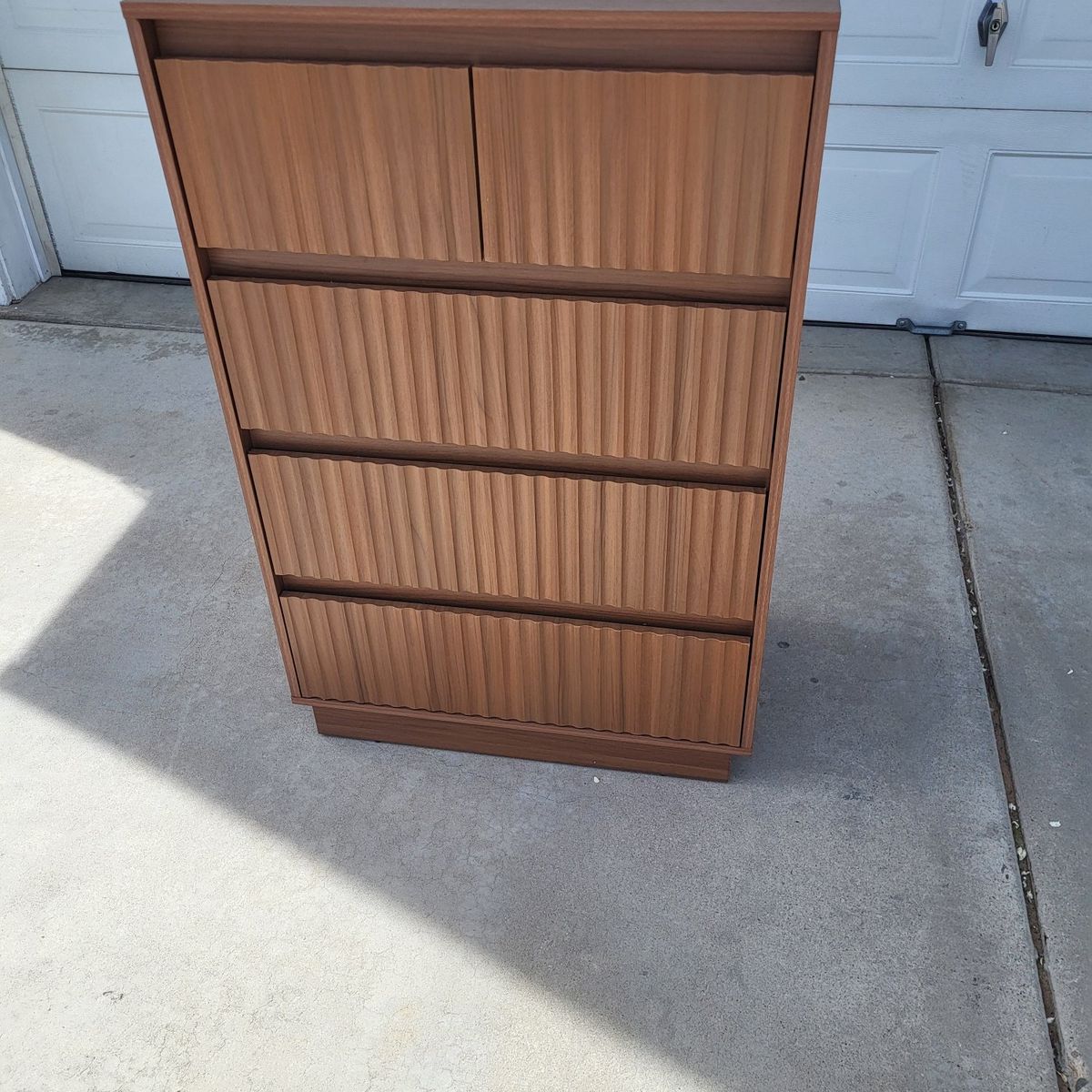 Ashley by Design* 5 Drawer Wood Dresser