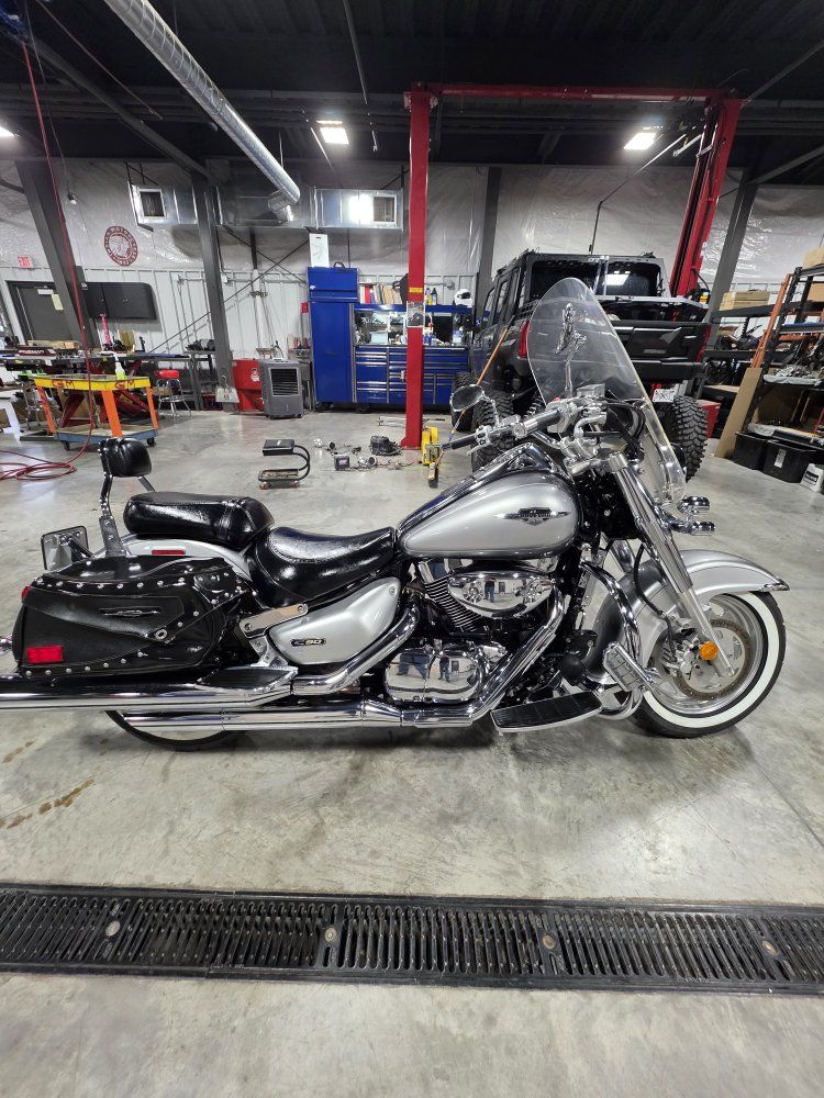 2006 Suzuki Boulevard C90