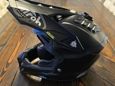 *** Airoh Aviator III MX Dirtbike Helmet ***