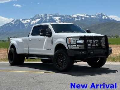 2017 Ford F-350 Super Duty Lariat