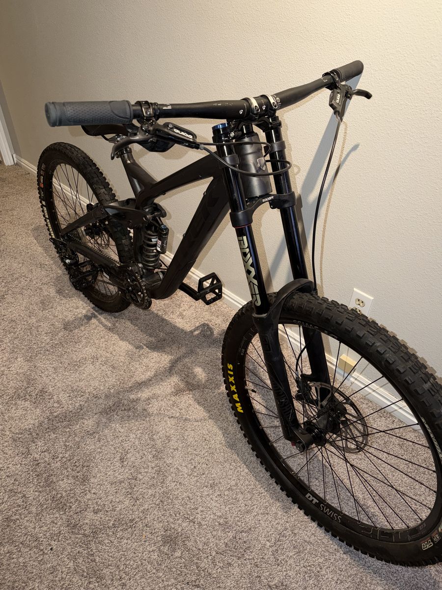 Trek Downhill Session Mountain Bike