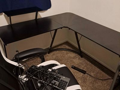 Black L-Shaped Corner Computer desk