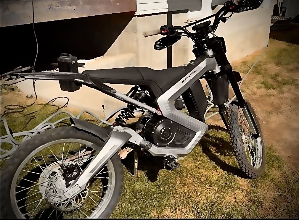 2024 Rawrr Mantis Pro 72v