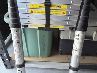 Collapsible 8ft ladder