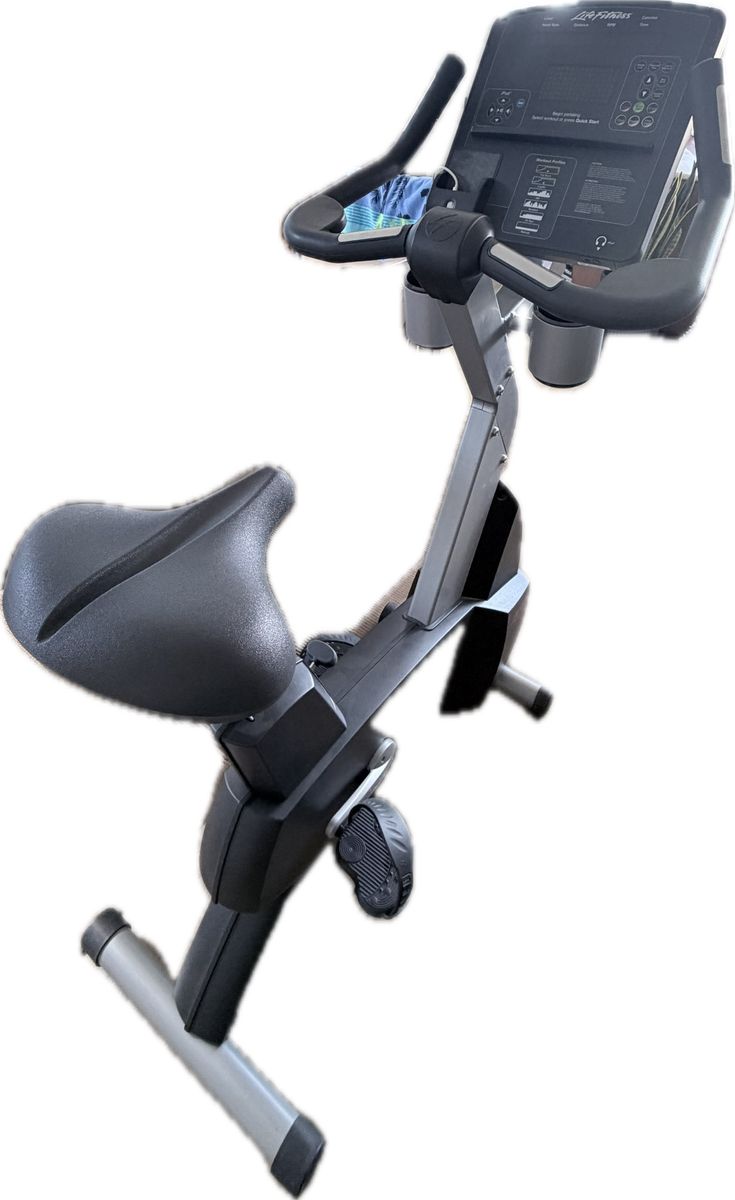 Life Fitness Stationary Bike