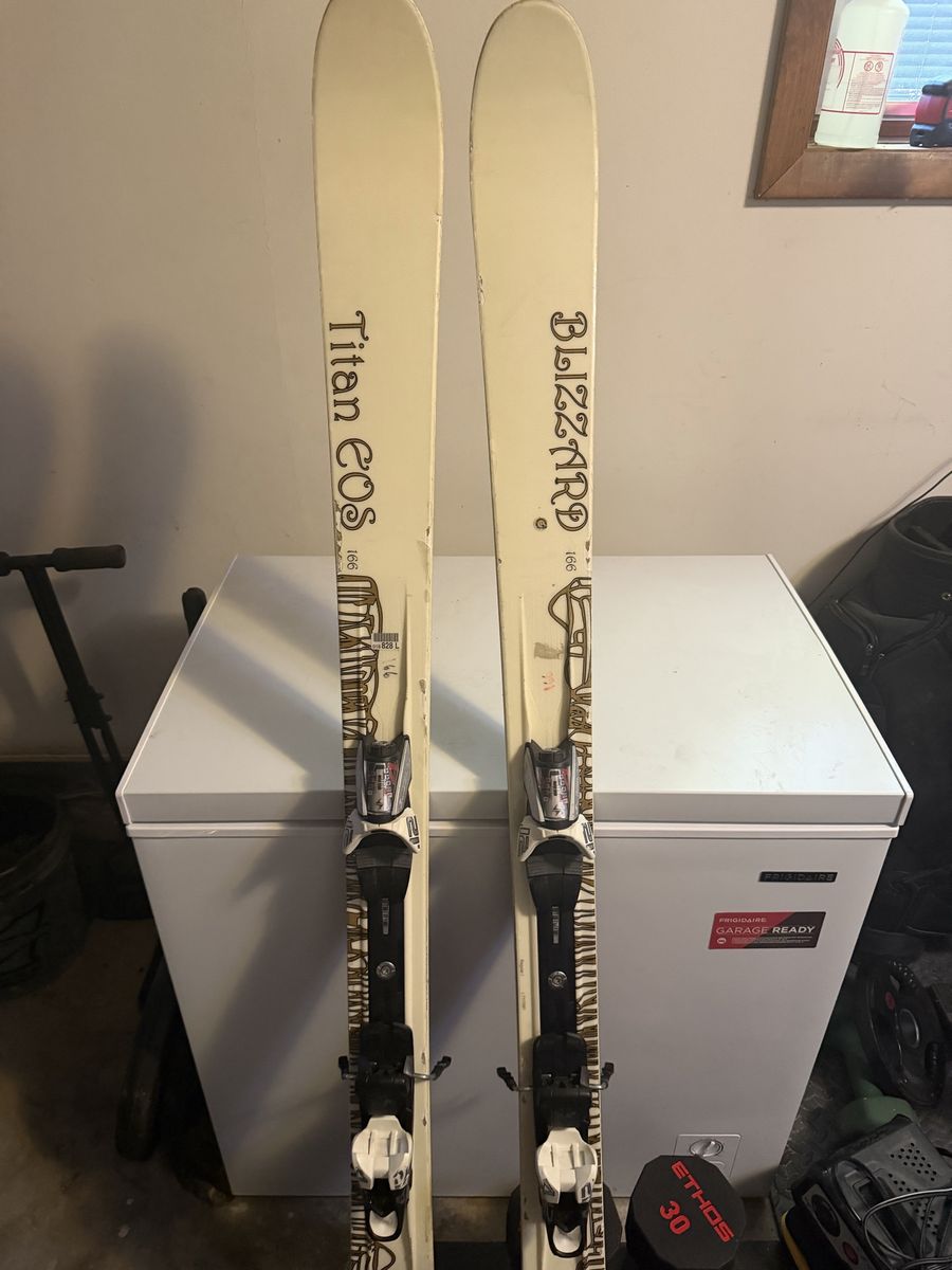 Blizzard Skis