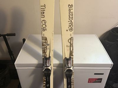 Blizzard Skis