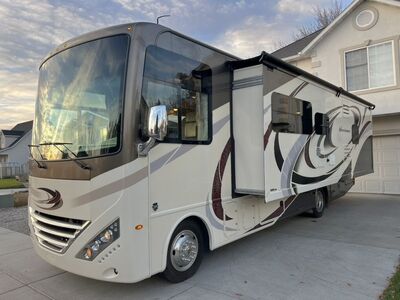 2017 Thor Hurricane M29