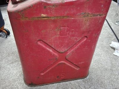 Vintage Eagle 5 Gallon Gasoline Can, Type 1, Red, Metal