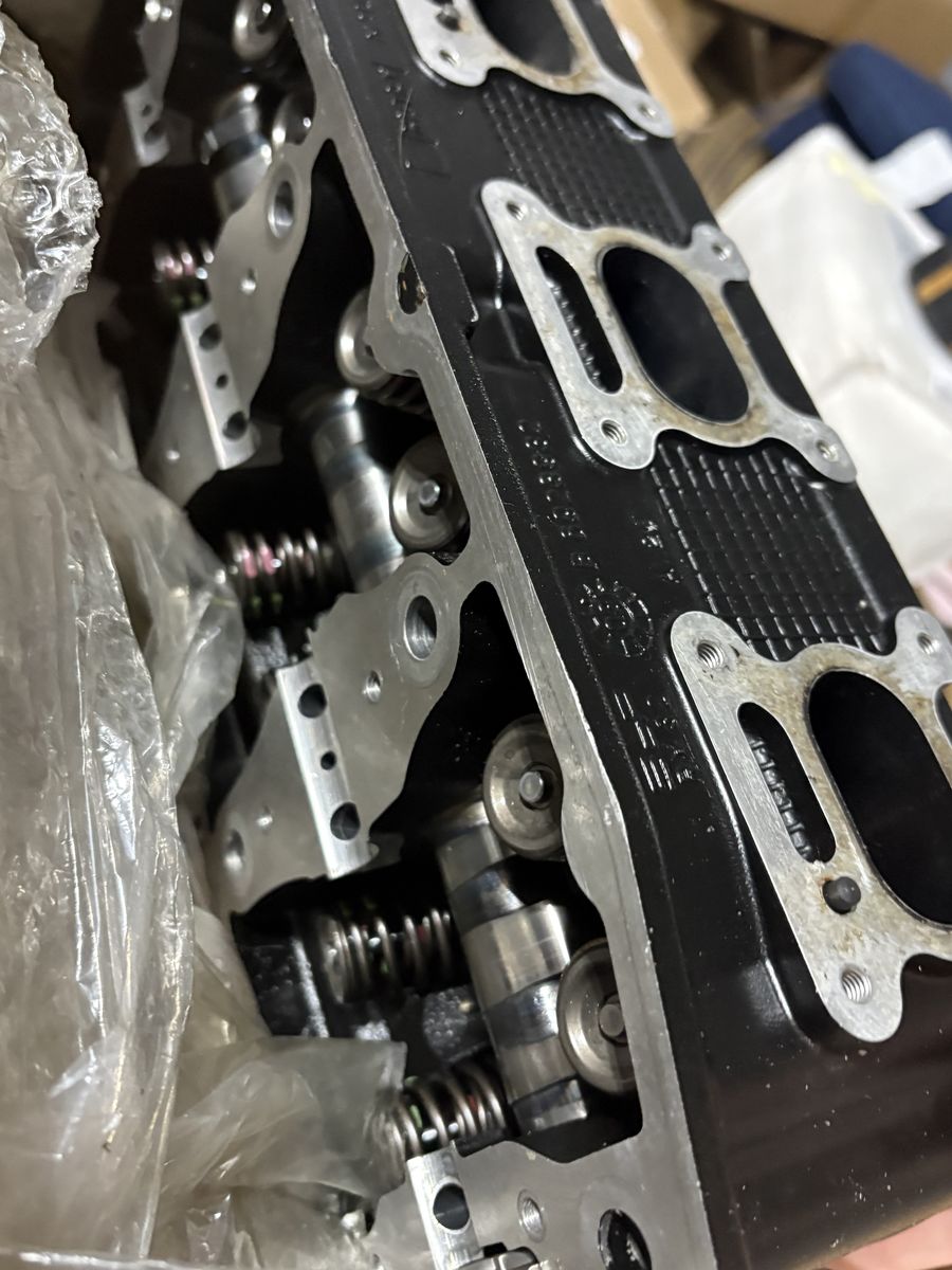 SCF RX32 Cylinder Head 6928932 Engine Part - Appears New
