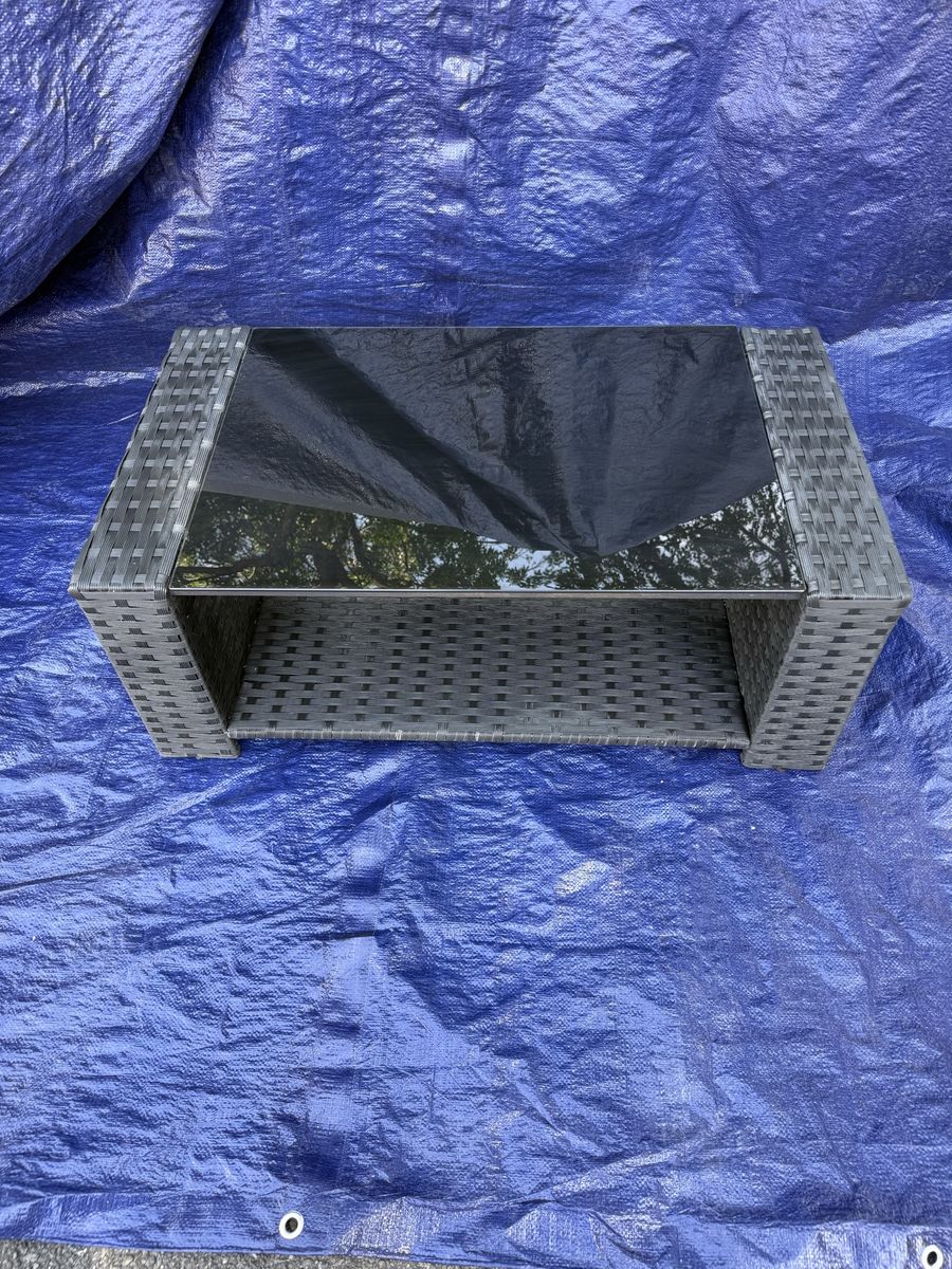 Wicker Rattan Patio Coffee Table with Tempered Glass Top, Outdoor/Indoor, Gray