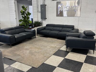 COSTCO KIMORA LEATHER 3-PIECE SET W/ MANUAL HEADRESTS!