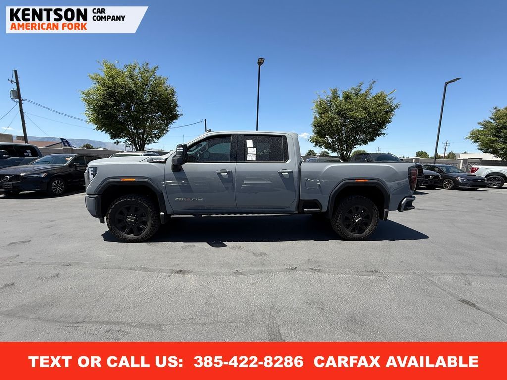 2025 GMC 2500 AT4