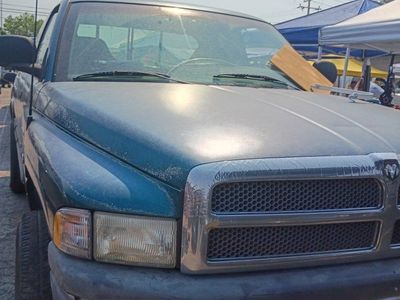 Dodge Ram SLT V8 Extended Cab Pickup Truck - Green