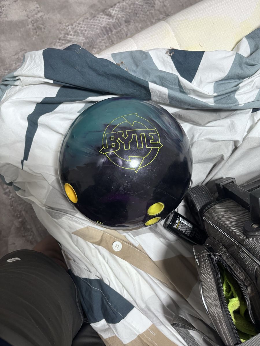 Main image 6