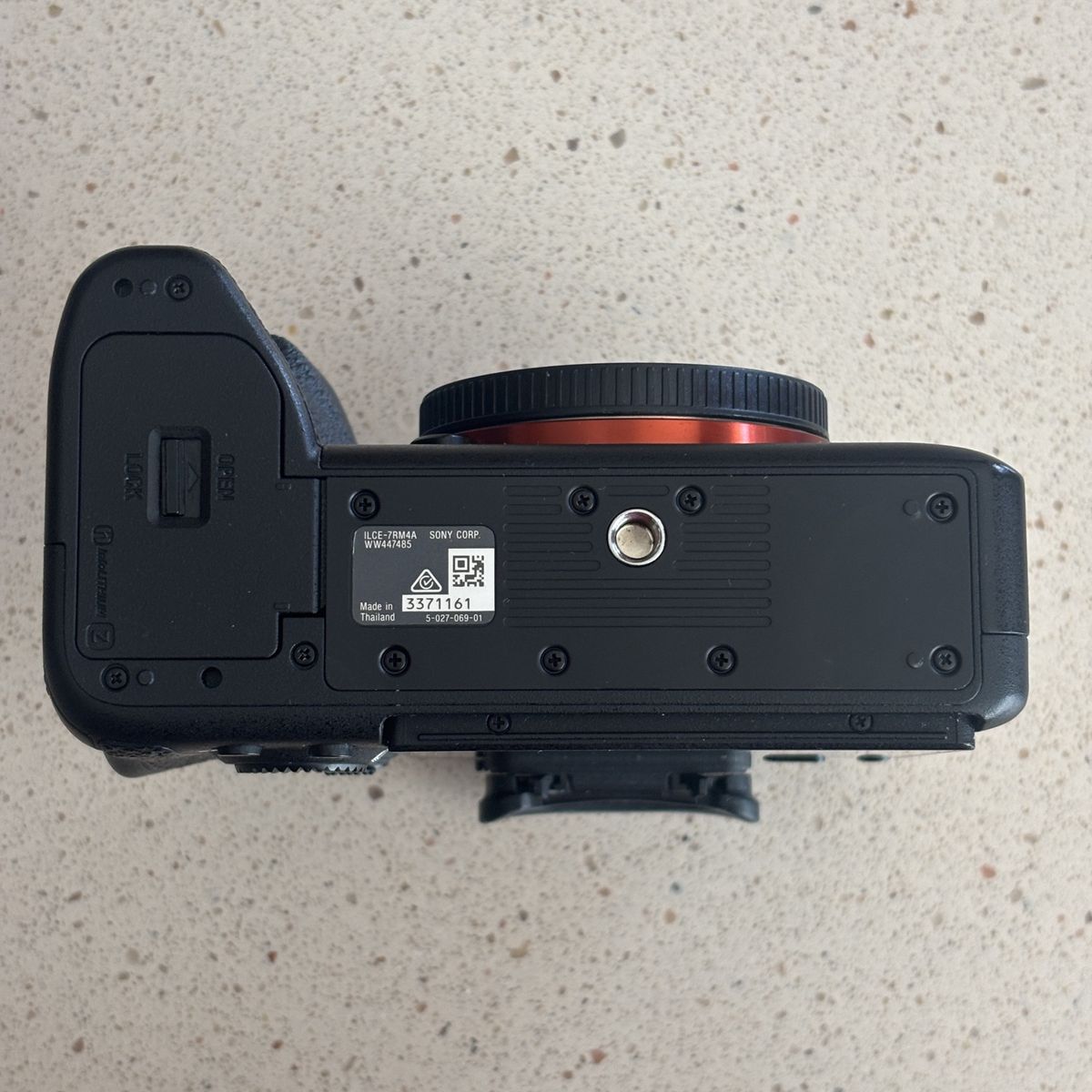 Main image 10