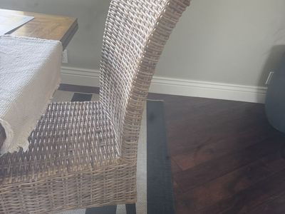 4 wicker dining or accent chairs