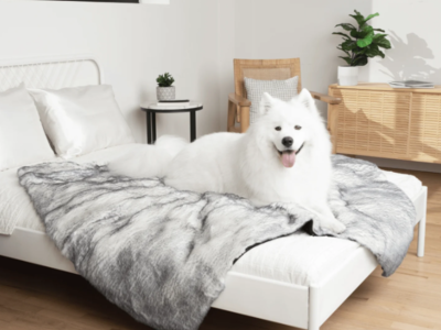 PupProtector™ Luxe Waterproof Faux Fur Blanket - Ultra Plush Arctic Fox