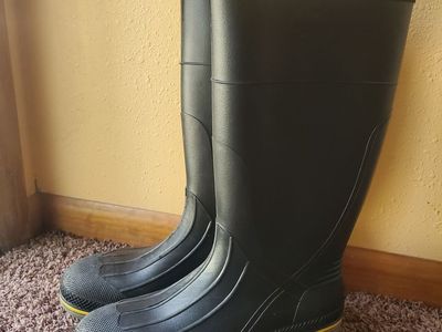 Servus rubber boots, steel toe Men's 12
