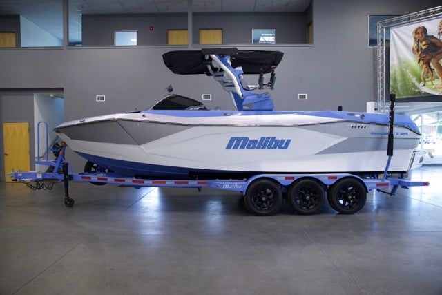 2026 Malibu 26 LSV Boats