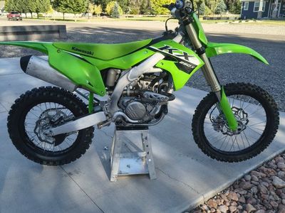 Kawasaki KX250x Dirt Bike