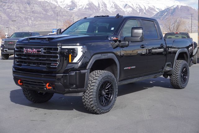 2025 GMC 2500 AT4