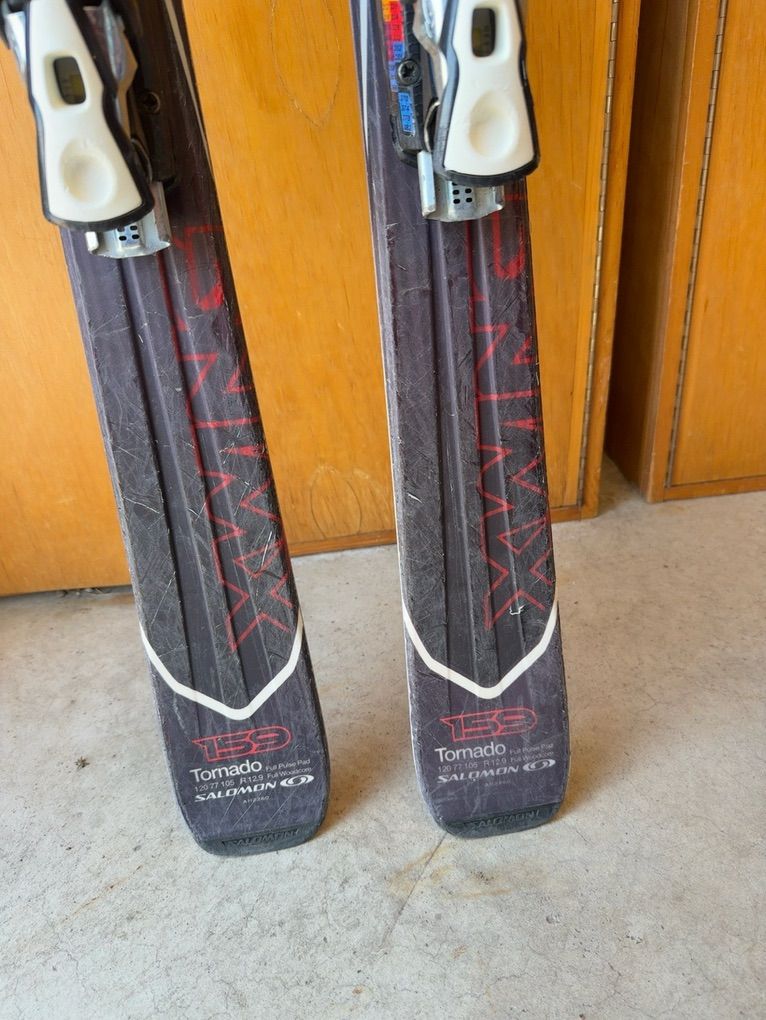 159cm Salomon X-Wing Tornado Skis