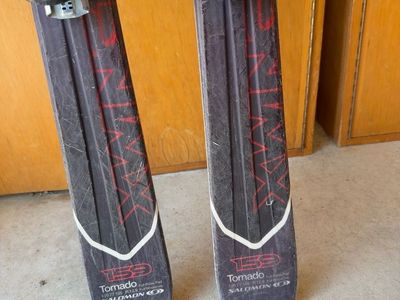 159cm Salomon X-Wing Tornado Skis