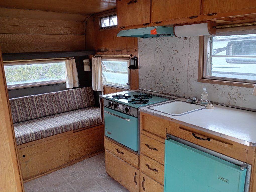 Main image 7