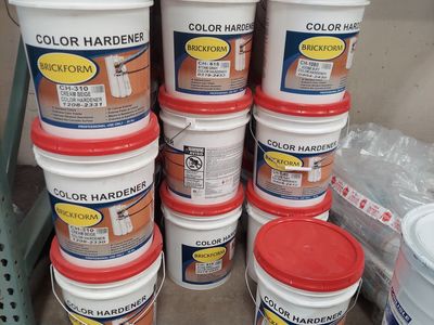 BRICKFORM COLOR HARDENER