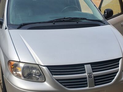 2006 DODGE GRAND CARAVAN SXT
