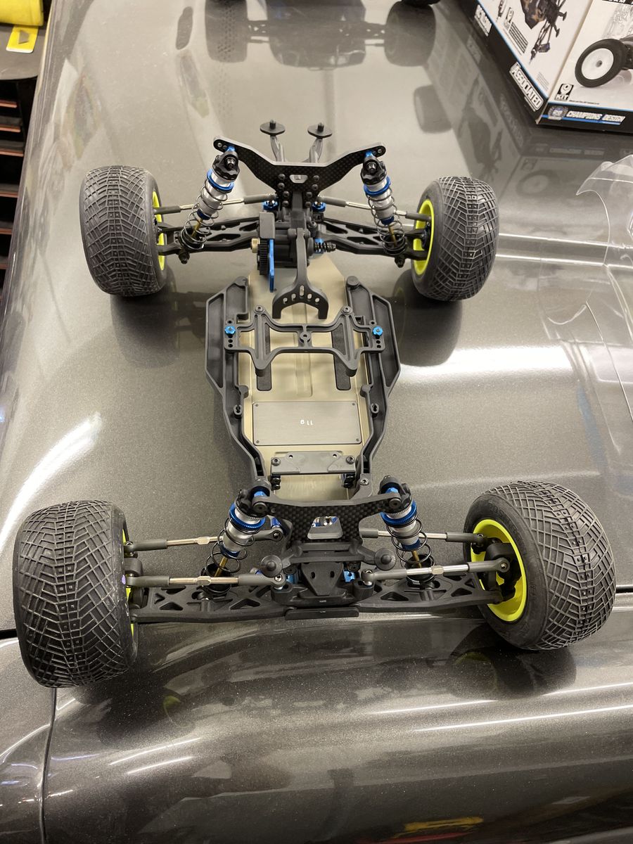 Main image 3