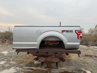 2020 F150 Bed, bumper, and tailgate with backup camera