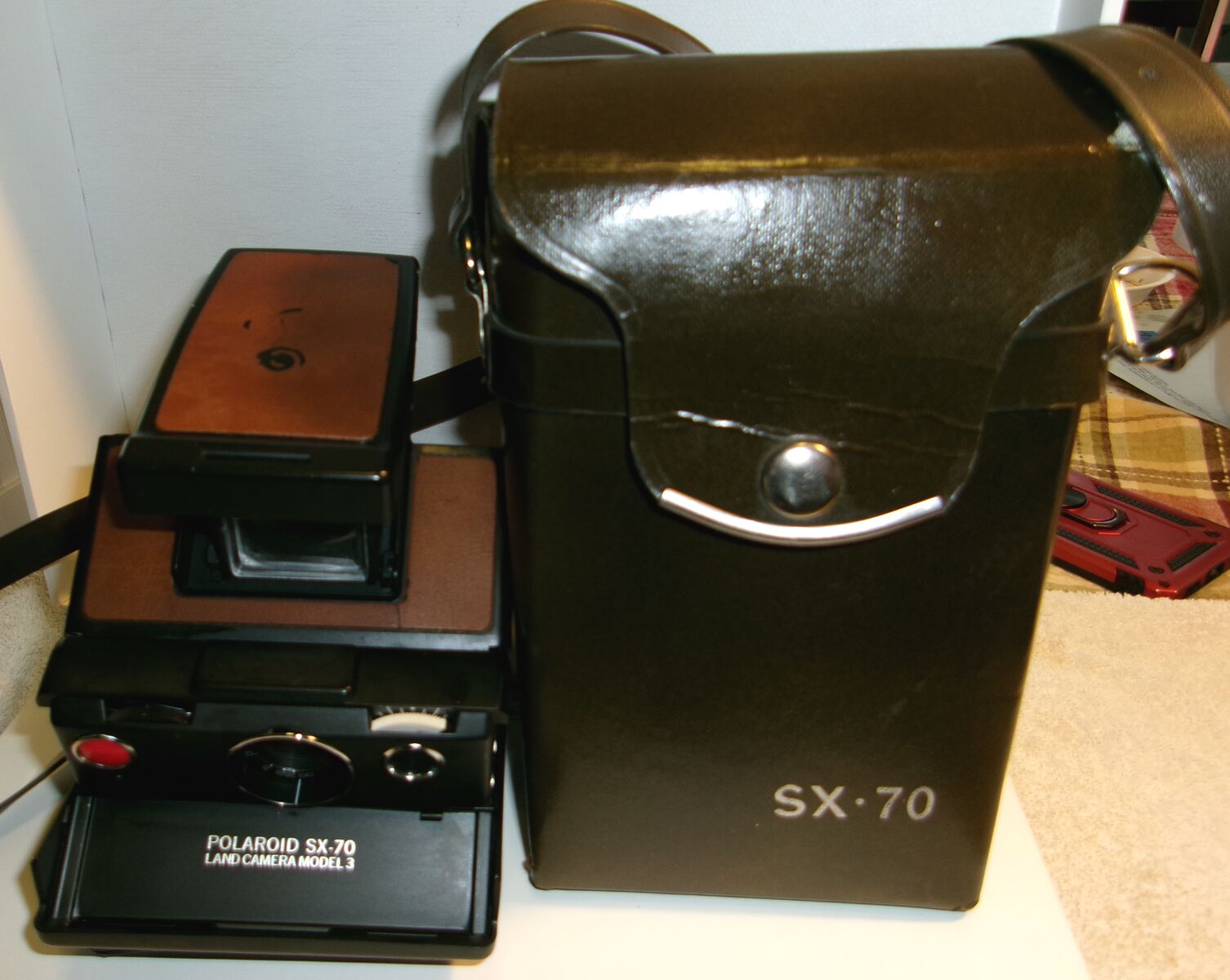 Vintage Polaroid SX-70 Land Camera Model 3 + Org Case