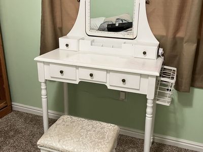 Small Vanity
