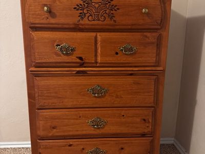 Dresser
