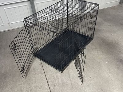 Medium size dog kennel