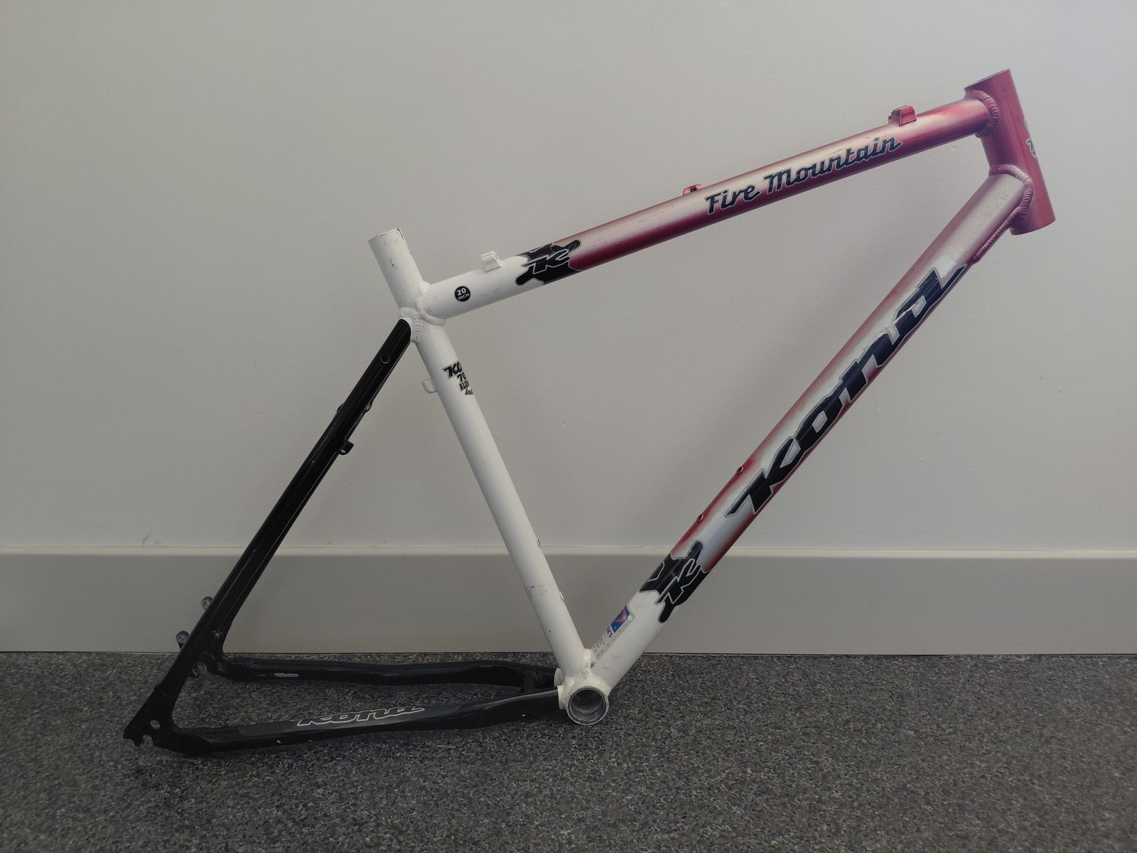 2008 Kona Fire Mountain 20" mountain bike frame