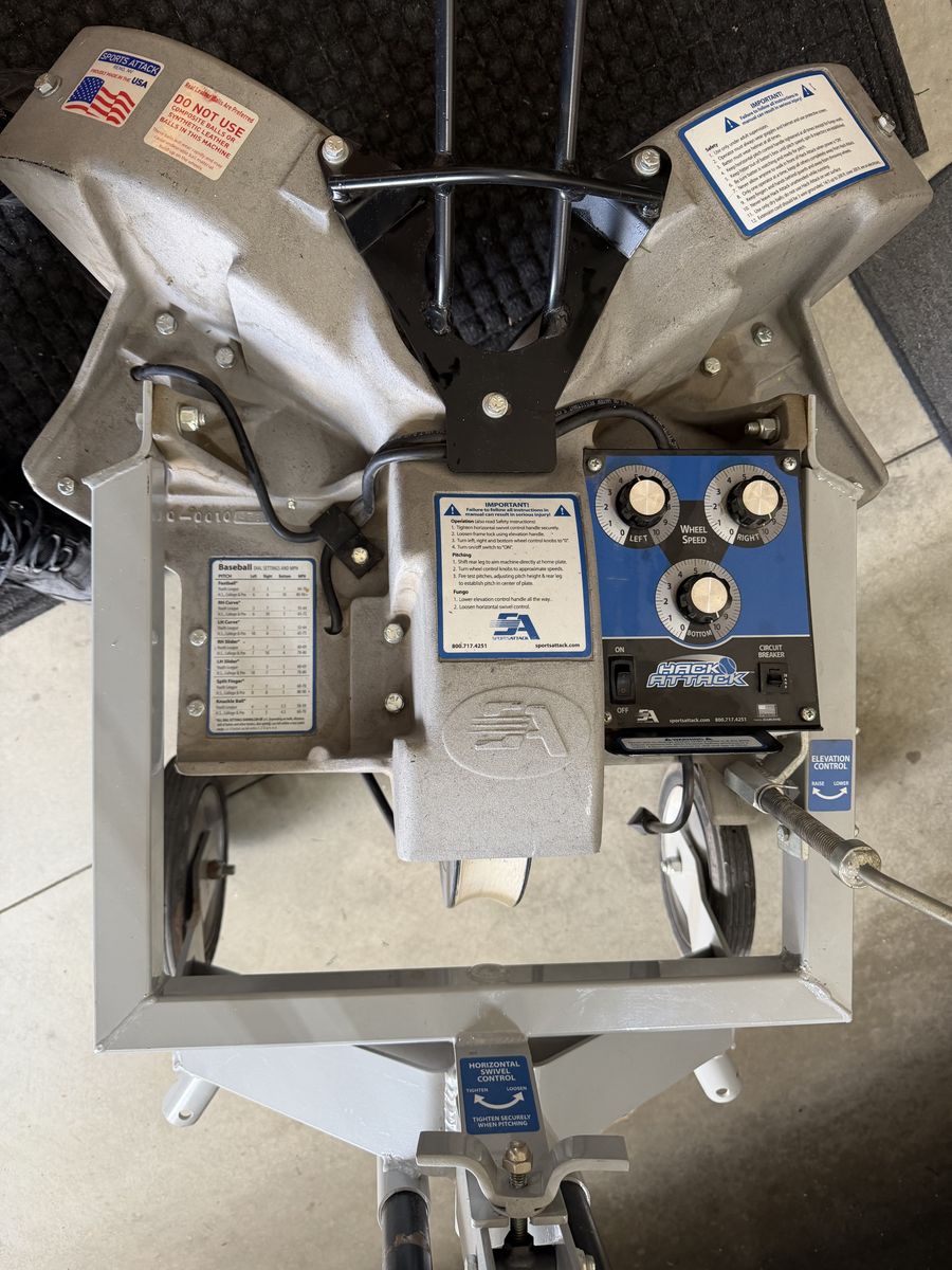 Hack Attack baseball pitching machine